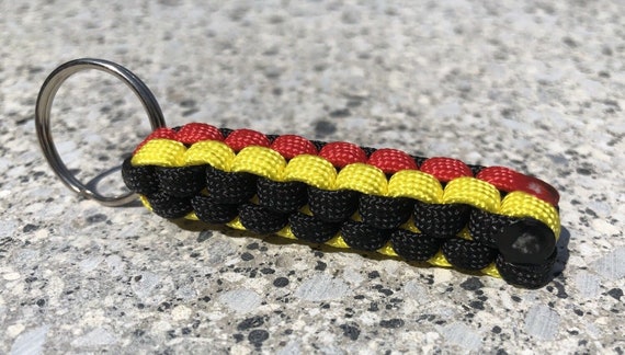 Porte-clés Personnalisé Abarth Fiat 500/595/695 – Design élégant, Matériau Haute Qualité – Cadeau Voiture Homme/femme