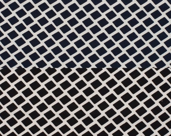 Hosenstoff aus Baumwolle mit Stretch, mit geometrischem Muster, schwarz/ weiß oder blau/weiß