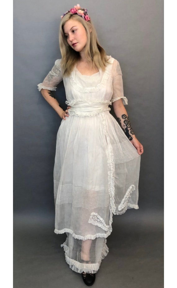 Fairytale 1910s Wedding Dress - image 6