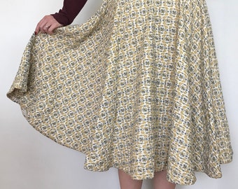 1950 Quilted Circle Skirt