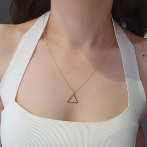 Tiny Triangle Necklace, Geometric Pendant, Gold Triangle Necklace, Mother Days Gift, Dainty Necklace, 14K Solid Gold Necklace, Gift For  Mom