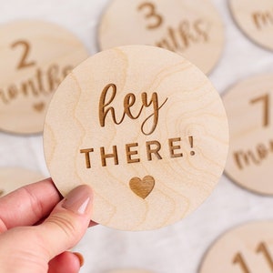 Tarjetas de hitos mensuales para bebés, conjunto de marcadores de hitos, signos de mes de bebé, marcadores de hitos de madera, signos de hitos, accesorios para fotos de bebés, regalo para bebés