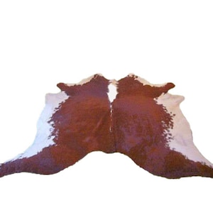 Real cowhide carpet with hair Handpicked unique brown white natural 2672 size 230 x 202 cm you get the coat EXACTLY as pictured