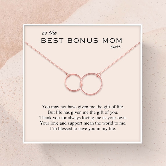 Stepmom Gift: Sterling Silver Interlocking Circles Necklace