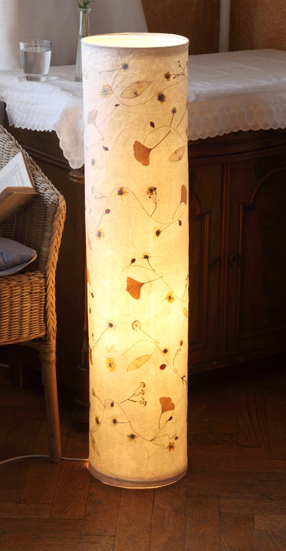 Light Column 20 Made of Tissue Paper With Ginkgo Chamomile
