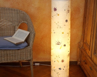 Light column 23 made of tissue paper with Japanese maple, buttercup,... Meditation room lighting, floor lamp, waiting room lighting