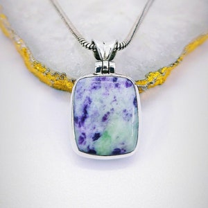 Natural Kammererite Pendant, 925 Sterling Silver Necklace, Finland Kammererite, Healing Crystal, Purple Kammererite, Crystal Healing Stone.