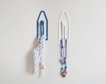 Hanger-organiser for kids white