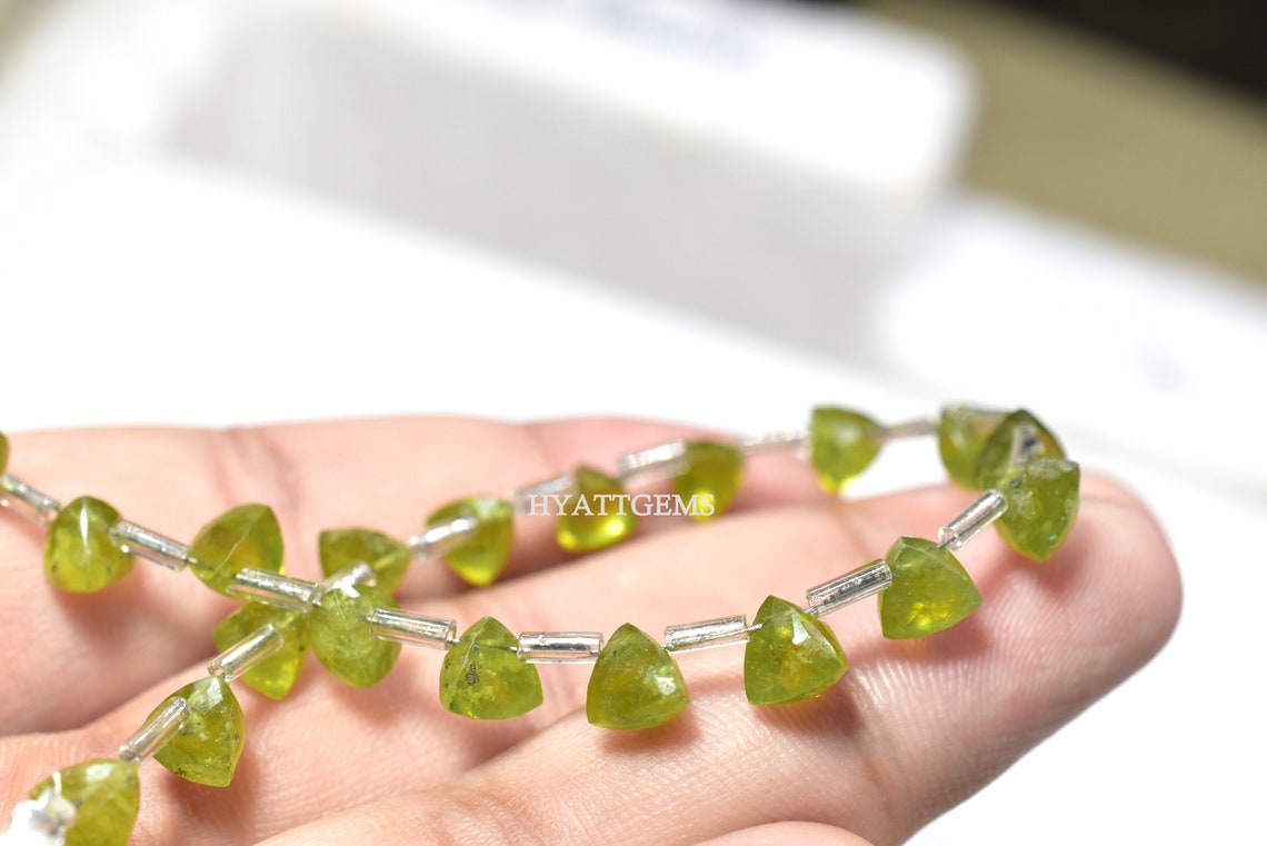 7 Inches Faceted Vesuvianite 3D Triangle Beads Natural Etsy