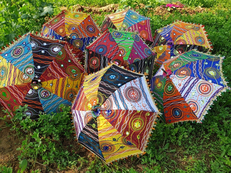 50 Pcs Mix Indian Umbrella Home Decor Gift Umbrella Home Decor Wedding Umbrella parasol Party Decor Vintage indian Umbrella Parasol Decor