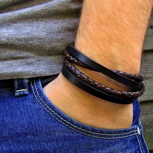 Lederarmband Herren in Größe M bis XL, personalisierbar mit Gravur Bild 1