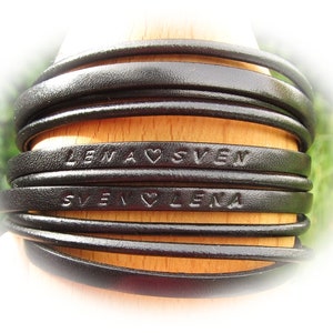 Lederarmband, Wickelarmband, personalisierbar mit Gravur, Partnerarmband in braun und vielen anderen Farben Bild 3