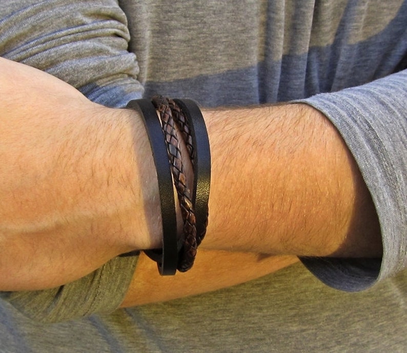 Lederarmband Herren in Größe M bis XL, personalisierbar mit Gravur Bild 2