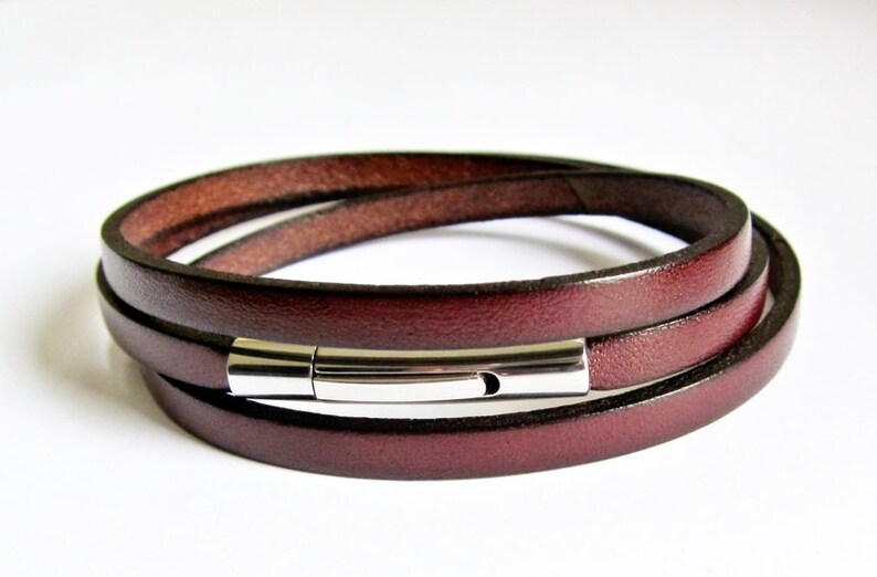 Lederarmband, Wickelarmband, personalisierbar mit Gravur, Partnerarmband in braun und vielen anderen Farben Bild 2