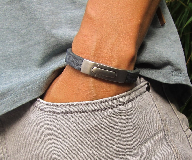 Lederarmband in braun oder schwarz Bild 6