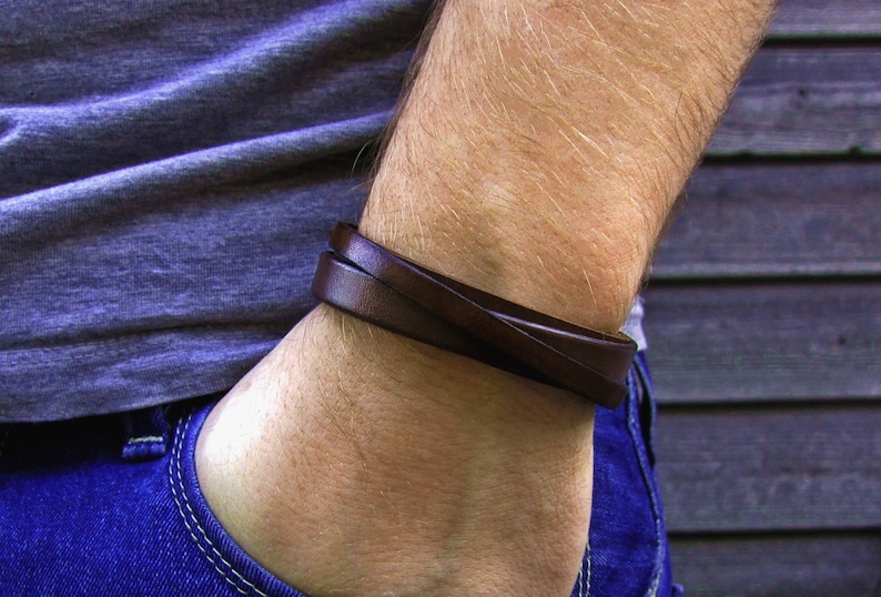 Men's leather bracelet, personalizable with engraving, available in many colors personal gift Ohne Gravur