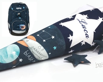 School bag with name, boy, galaxy, fabric, dark blue with stars, matching the Ergobag KoBärnikus school bag