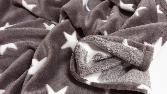 Babydecke Kuscheldecke Fleece taupe mit Sternen, 80x90cm