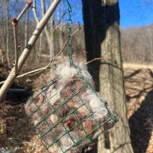 Bird nesting box with alpaca fiber - New size