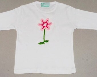 Langarmshirt mit Häkelapplikation "Blume" * dicker Baumwollstoff * verschiedene Größen verfügbar