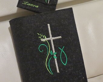 Gotteslob - Einband Ähre, Fisch und Kreuz - Hülle aus Wollfilz grün - Töne