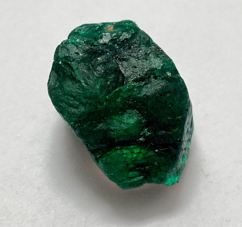 Natural Green Emerald: Natural Zambia Rough Loose Gemstone P33-3 36 CTS 20X14X12 MM