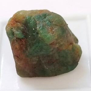 Natural Green Emerald Zambian Rough Loose Gemstone Genuine Emerald Rough Gemstone T33-1
