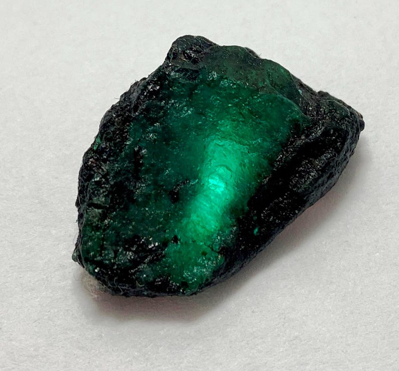 Natural Green Emerald: Natural Zambia Rough Loose Gemstone P33-3 22 CTS 24X15X9 MM