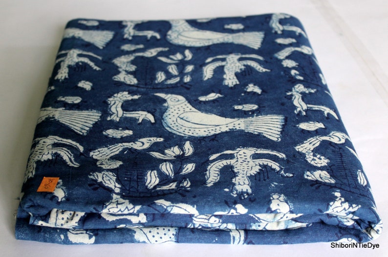 Tissu indigo imprimé en bloc, oiseau, imprimé à la main, tissu indien, teinture végétale naturelle, tissu à coudre, tissu par mètre IBF 08 image 5