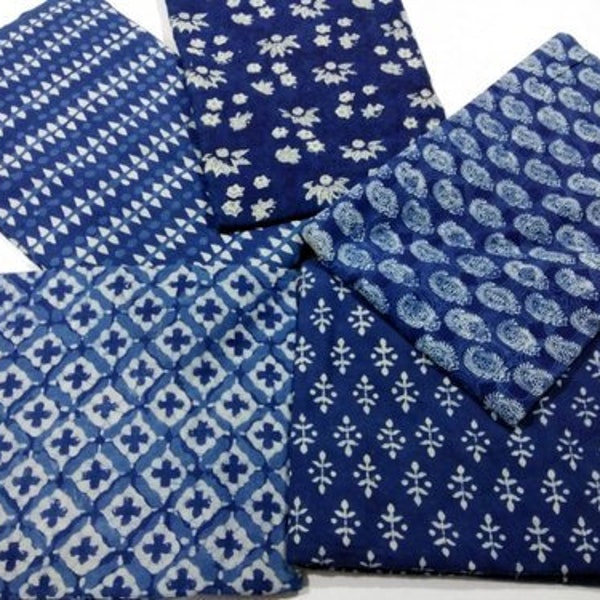 Echantillons de tissu indigo imprimé au bloc, chute de coton imprimé, teinture végétale naturelle indienne en coton, tissu artisanal à courtepointe 10 x 10 pouces