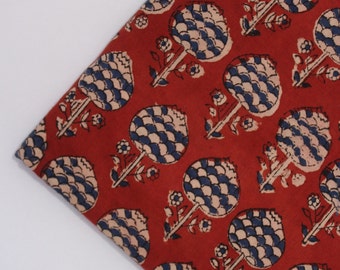 Ajrakh Print Baumwollstoff Frauen Kleid Stoff Block Gedruckt Schlamm Resist Läuft Stoff, Jaipuri Print Stoff lose auf Lager