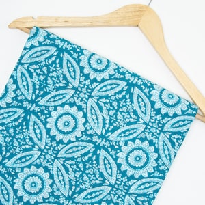 Tessuti estivi con stampa floreale Tessuto con stampa a blocchi, Tessuto di cotone indiano in voile, Tessuto Jaipuri leggero e morbido floreale tagliato su misura