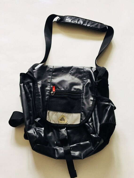 nike side bag black