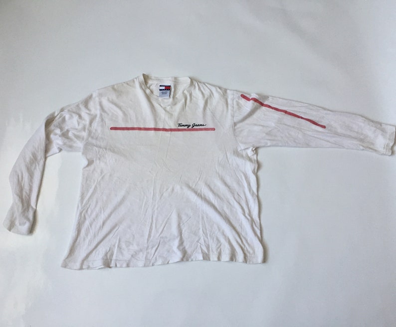 tommy hilfiger t shirt red white