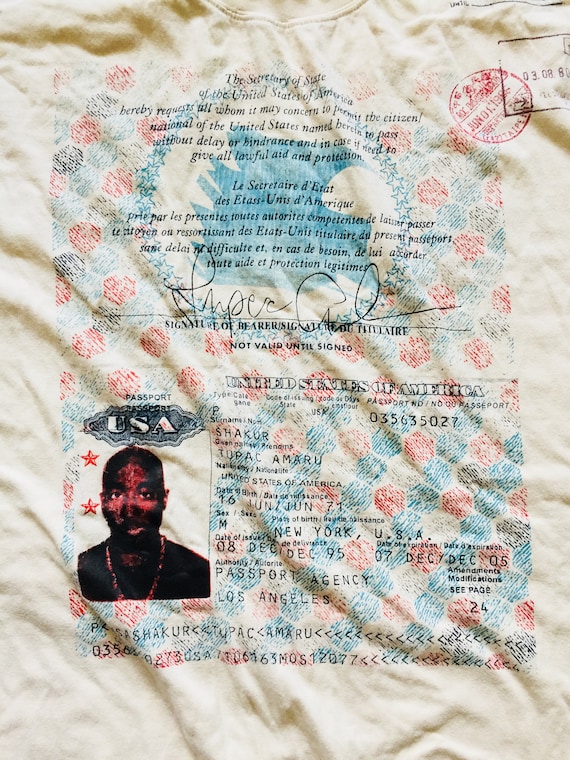 Vintage Tupac Passport Hip-Hop Rap T-Shirt Big Bag