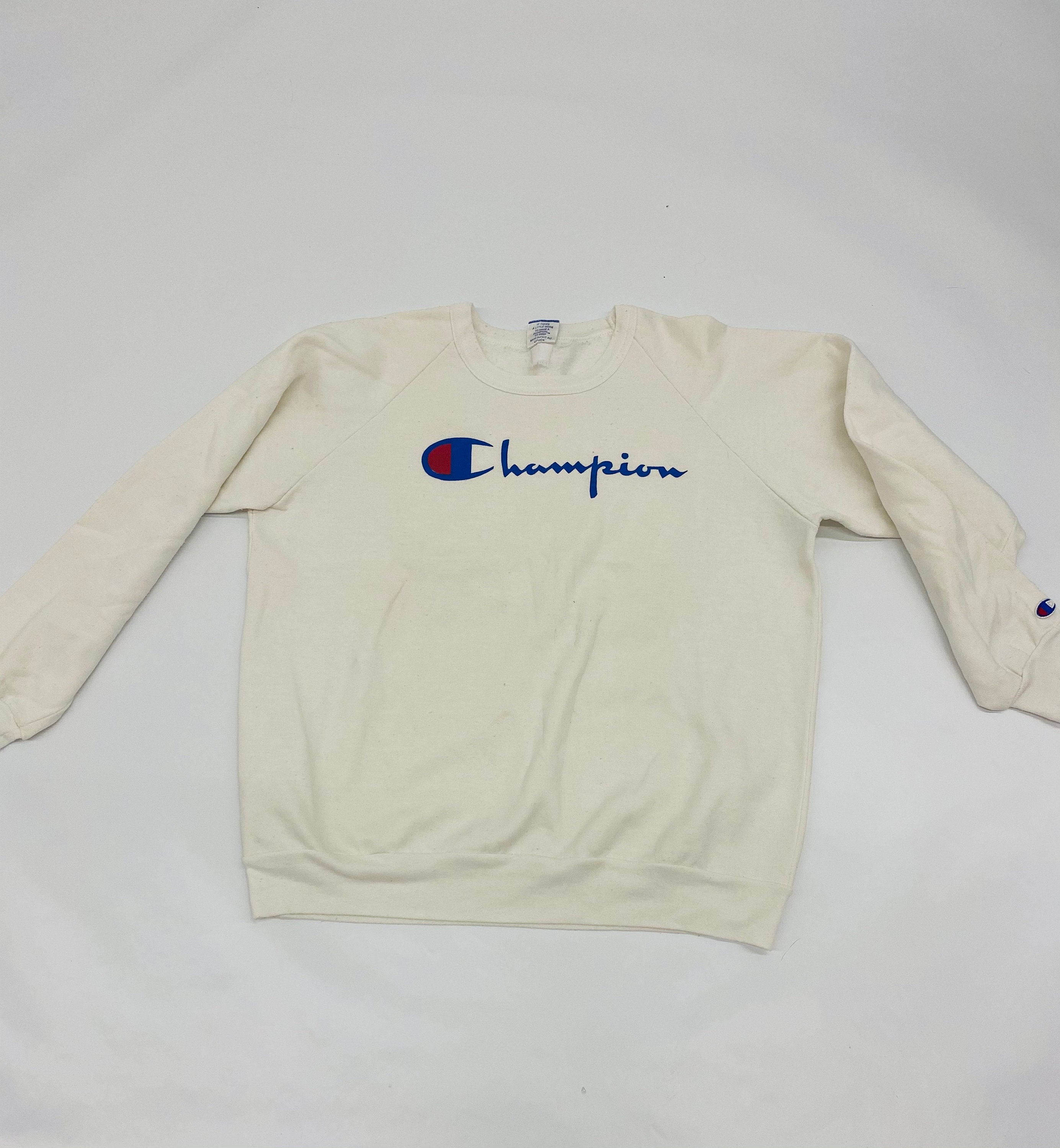 White champion crewneck clearance sweatshirt
