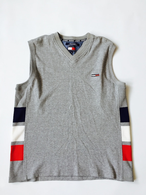 white tommy hilfiger vest