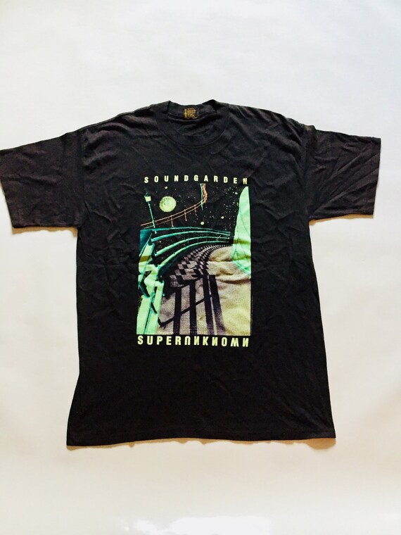 vintage soundgarden shirt
