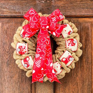 Valentines Day Wreath for Front Door, Spring Wedding Burlap Heart Wreath, Romantic Door Hanger, Heart Themed Gifts, Home Decor Gifts for Her