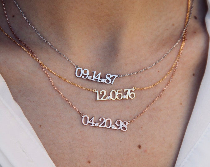 Custom Date Necklace - Personalized Numeral Necklace - Importand Days Necklace
