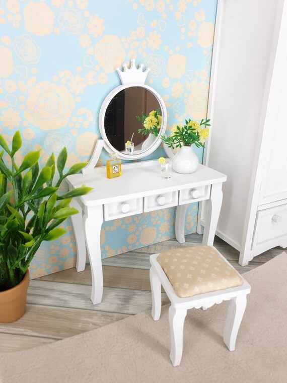 miniature dressing table