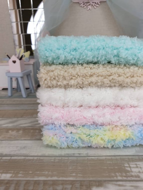 Fluffy blanket knitted miniature dollhouse plaid BJD doll soft rug furniture