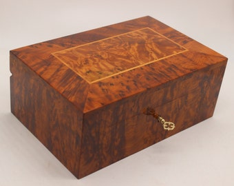 Holz-Schmuckkästchen aus Thuya-Wurzelholz, abschließbare Truhe aus Holz mit zwei Aufbewahrungsebenen, große Schmuckschatulle, dekorative Schließbox