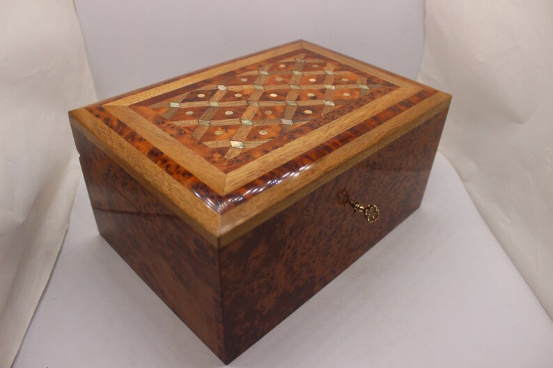 Thuya Wooden Jewelry Box Inlaid With-Mother-Of-Pearl,Moroccan Handmade,Jewelry Organizer Box,Decorative Box,Large Jewelry Box,Storage Box