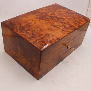 Handmade Burl Box, Large Wooden Jewelry Box, Keepsake Storage Box, Decorative Lockable Box, Special Gift For Her