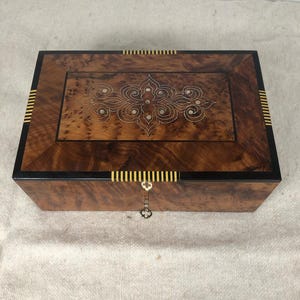 10" × 6" Large Handmade Wooden Jewelry Box, Thuya Wood Box, Large Jewelry Box, Memory Box, Decorative Storage Box