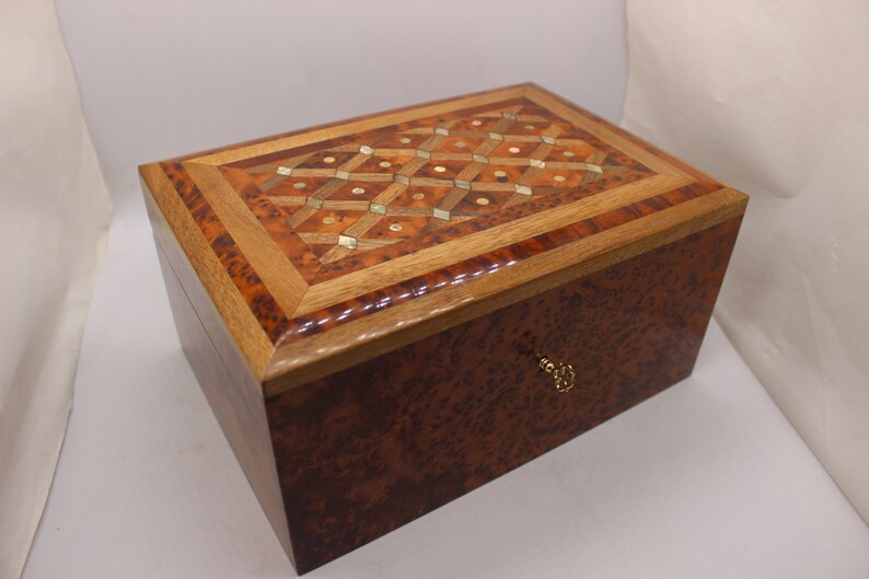 Thuya Wooden Jewelry Box Inlaid With-Mother-Of-Pearl,Moroccan Handmade,Jewelry Organizer Box,Decorative Box,Large Jewelry Box,Storage Box