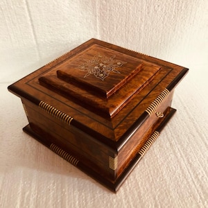 9" × 9" Große handgemachte Luxus Schmuckschatulle, Große Schmuckschatulle aus Holz, Marokkanische Schmuckbox, Perlmuttbox, Dekorative Andenkenbox