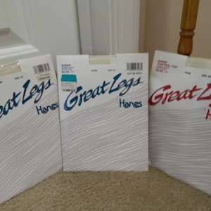 Vintage Retro Hanes Great Legs Pantyhose Womens Hosiery Packaged NOS