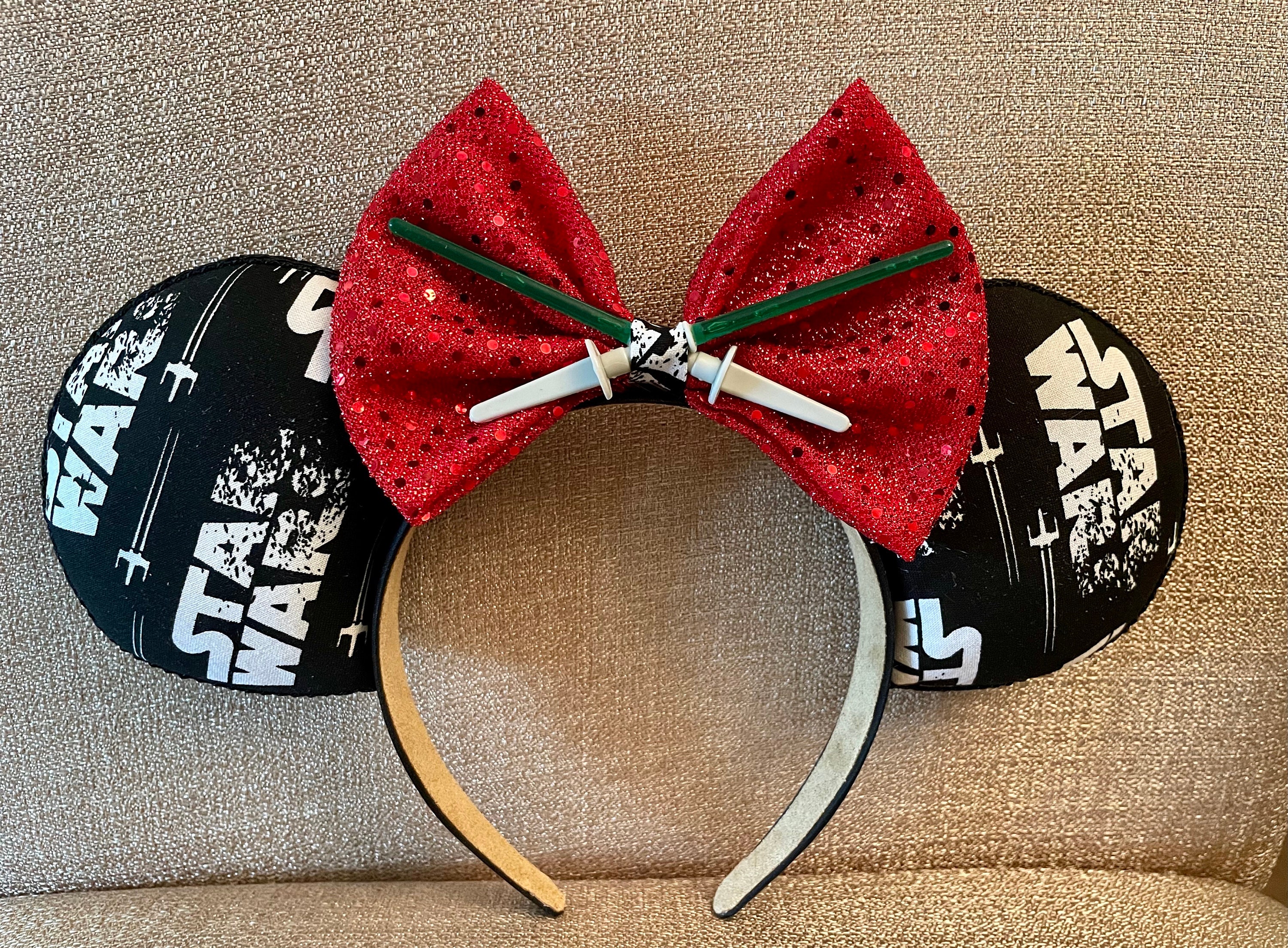Star Wars Minnie Ears / Disney Star Wars Ears / Light Saber 